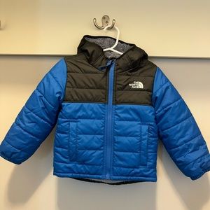 The North Face Hooded  Reversible Jacket Toddler boys size 3T.